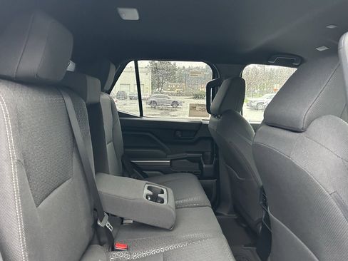 New 2026 Toyota 4Runner SR5 image 14