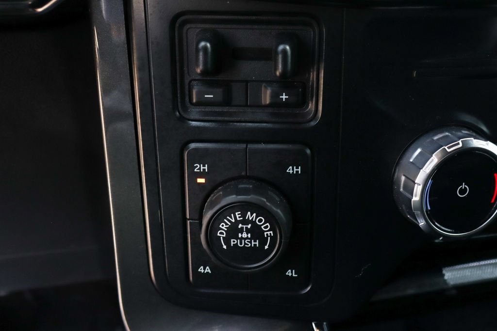 Used 2022 Ford F150 Lariat w/ Equipment Group 502A High AWD/4WD image 38