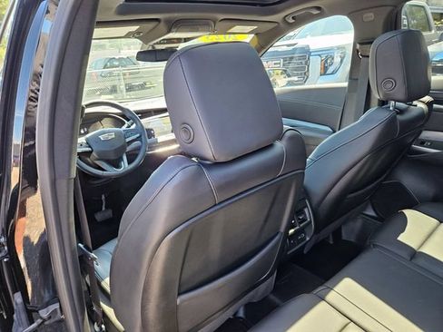 Used 2023 Cadillac XT4 Premium Luxury w/ Sun And Sound Package AWD/4WD image 20