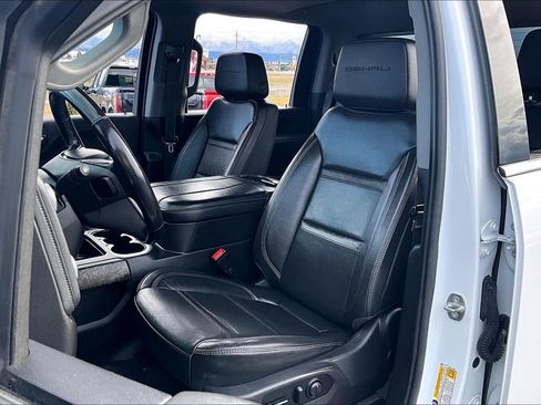 Used 2023 GMC Sierra 3500 Denali w/ Denali Ultimate Package AWD/4WD image 26
