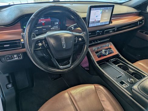 Used 2021 Lincoln Aviator Reserve w/ Equipment Group 208A image 10