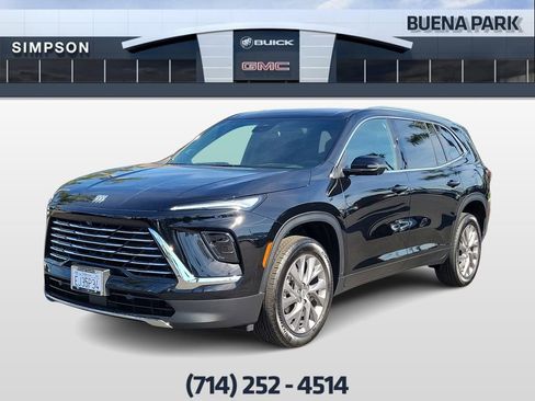 Used 2026 Buick Enclave Preferred image 4