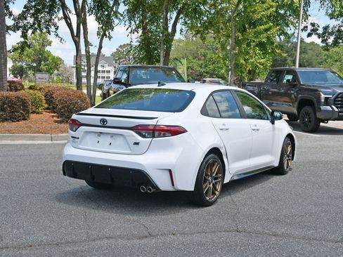 Used 2024 Toyota Corolla Sedan w/ SE Convenience Package FWD image 4