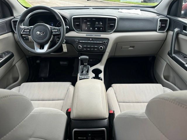 Used 2021 Kia Sportage LX FWD image 2