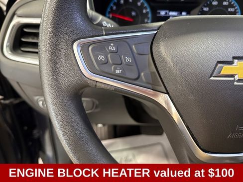 Used 2018 Chevrolet Equinox LT AWD/4WD image 3