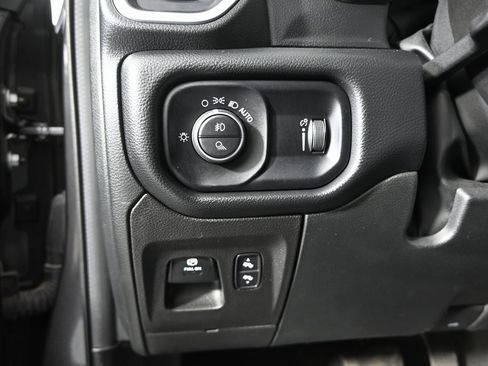 Used 2022 RAM 1500 Lone Star image 23