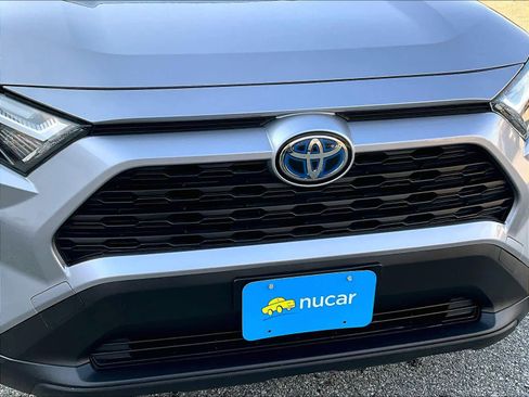 Used 2023 Toyota RAV4 XLE image 32