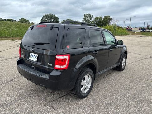 Used 2011 Ford Escape XLT AWD/4WD image 9