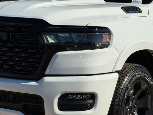 New 2026 RAM 1500 Big Horn AWD/4WD image 12