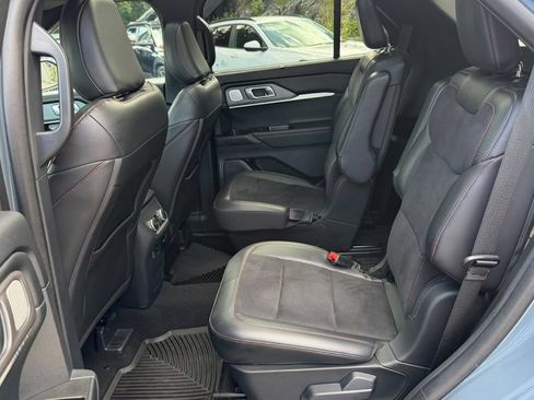 Used 2025 Ford Explorer ST AWD/4WD image 20