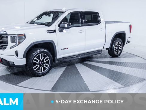 Used 2023 GMC Sierra 1500 AT4 w/ AT4 Premium Package AWD/4WD image 3