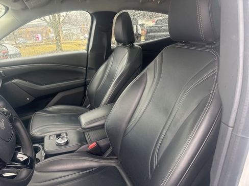 Used 2021 Ford Mustang Mach-E Premium image 13