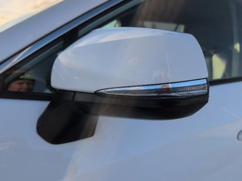 Used 2024 Toyota RAV4 Adventure image 16