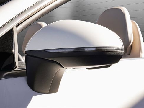 Used 2024 Mercedes-Benz CLE 300 4MATIC Cabriolet image 23