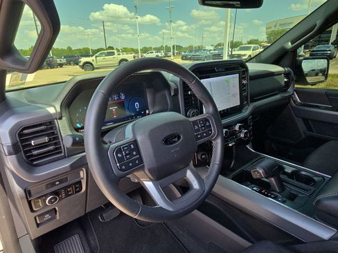Used 2025 Ford F150 XLT w/ Equipment Group 302A MID RWD image 16
