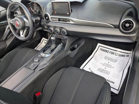 Used 2020 FIAT 124 Spider Classica w/ Technology Group image 19