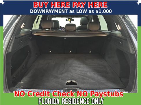 Used 2017 Mercedes-Benz GLC 300 w/ Premium 1 Package image 14