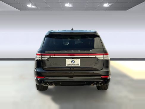 Used 2022 Lincoln Aviator Grand Touring image 10
