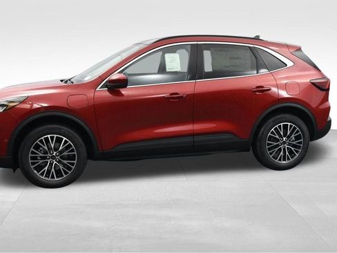 New 2025 Ford Escape SE image 5