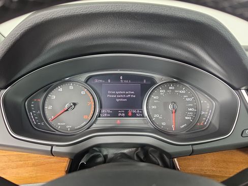 Certified 2023 Audi Q5 2.0T Premium w/ Convenience Package AWD/4WD image 23
