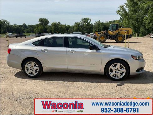 Used 2017 Chevrolet Impala LS FWD image 1