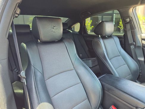 Used 2018 Honda Accord Sport image 15