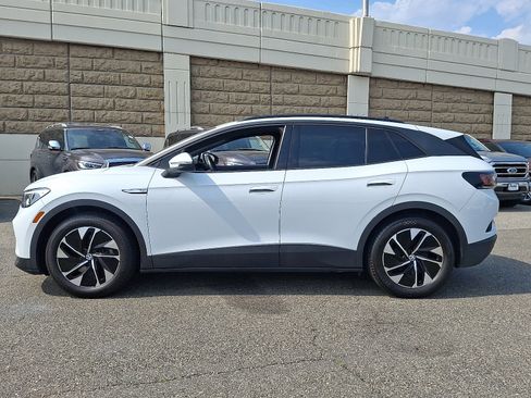 Used 2021 Volkswagen ID.4 Pro image 7