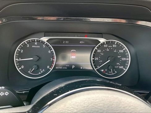 Used 2023 Nissan Pathfinder SL image 10