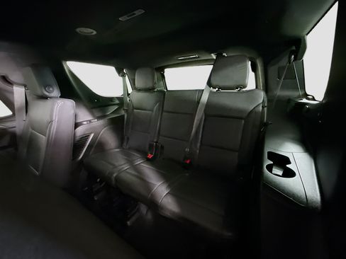 Used 2023 Chevrolet Tahoe LT w/ Luxury Package RWD image 41