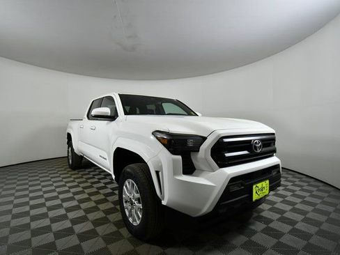 New 2026 Toyota Tacoma SR5 AWD/4WD image 8