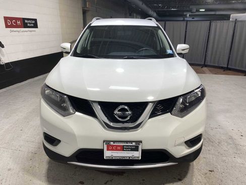 Used 2016 Nissan Rogue SV image 6