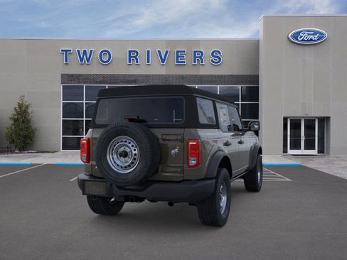 New 2025 Ford Bronco 4-Door image 8