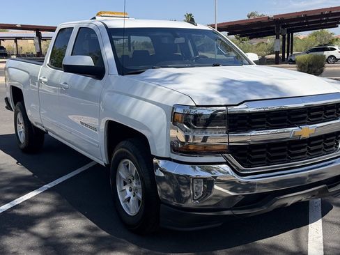 Used 2018 Chevrolet Silverado 1500 LT w/ All Star Edition RWD image 7