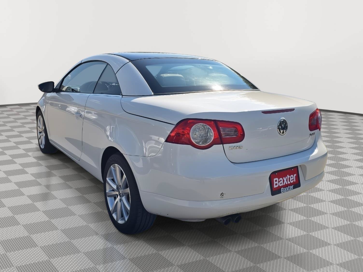 Used 2010 Volkswagen Eos Komfort FWD image 20