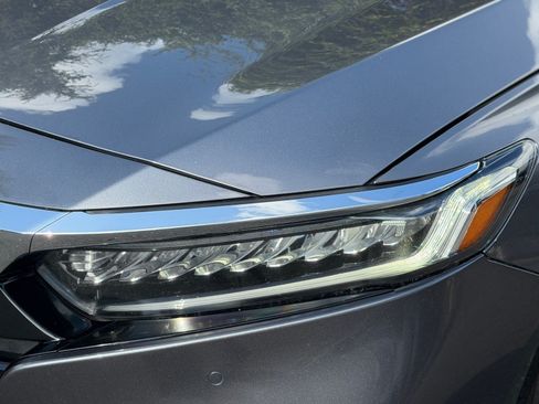Used 2019 Honda Accord Touring image 40