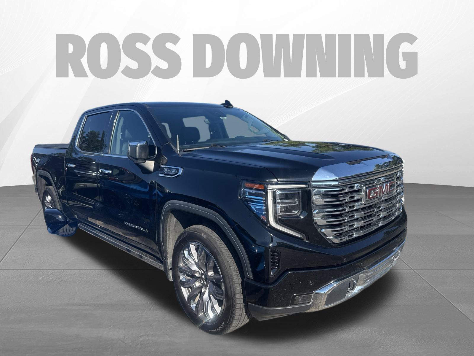 Used 2022 GMC Sierra 1500 Denali w/ Denali Reserve Package RWD image 3