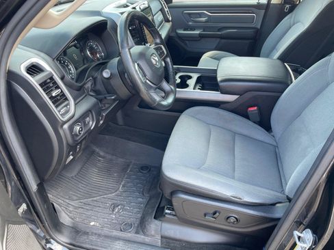 Used 2020 RAM 1500 Big Horn AWD/4WD image 9