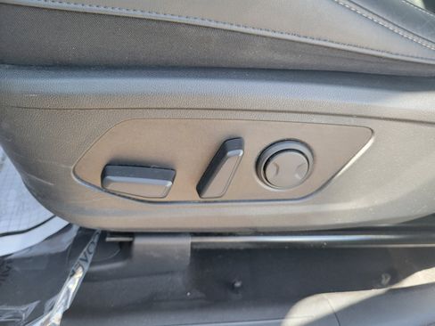 Used 2022 Kia Sorento SX w/ Panoramic Sunroof Package AWD/4WD image 17
