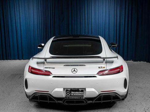 Used 2018 Mercedes-Benz AMG GT R image 6