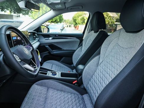 New 2026 Volkswagen Tiguan S image 26