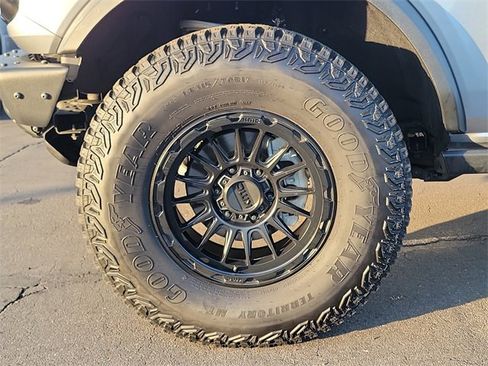 Certified 2023 Ford Bronco Badlands image 27