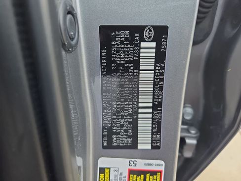 Used 2025 Toyota Camry XSE FWD image 32