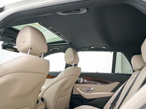 Used 2019 Mercedes-Benz E 450 4MATIC Wagon image 29