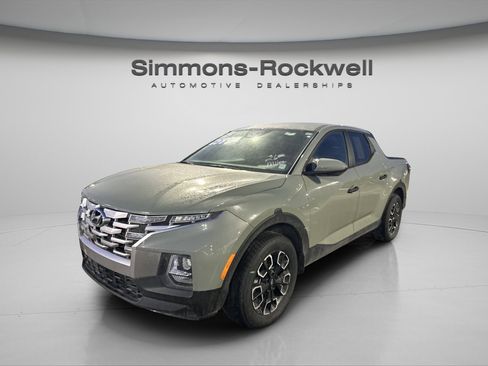 Used 2023 Hyundai Santa Cruz SEL image 4