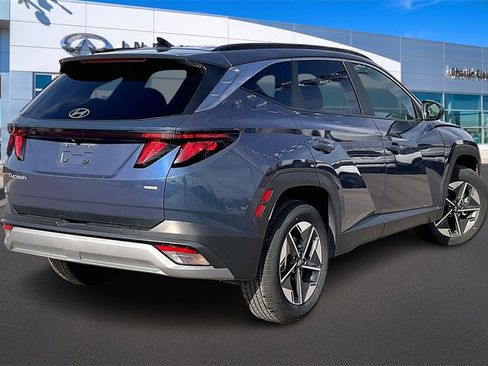 Used 2025 Hyundai Tucson SEL image 2