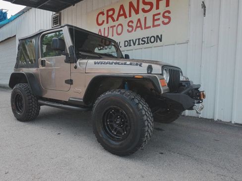 Used 2003 Jeep Wrangler X image 3