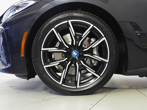 Certified 2023 BMW i4 eDrive40 w/ M Sport Package RWD image 5