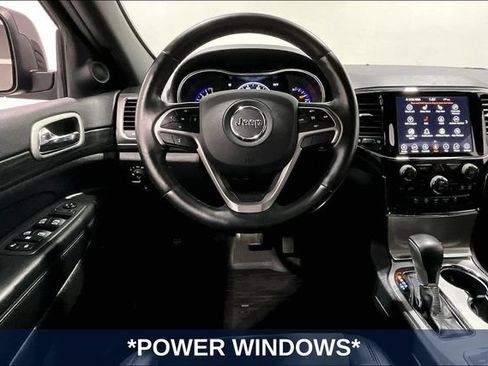 Used 2020 Jeep Grand Cherokee Altitude AWD/4WD image 11