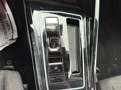 Used 2024 Volkswagen GTI S FWD image 22