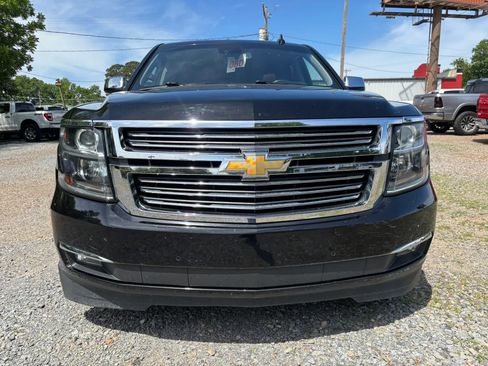 Used 2019 Chevrolet Tahoe Premier w/ Premier Plus Edition AWD/4WD image 4